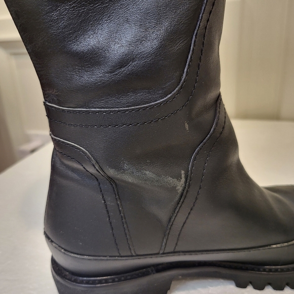 HUNTER🥳HOST PICK🥳 Steamboat Leather & Shearling cuffed Boots - Picture 11 of 16